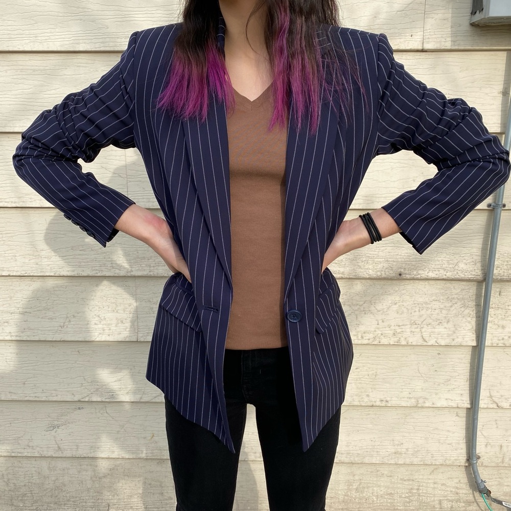 Blue white stitched blazer